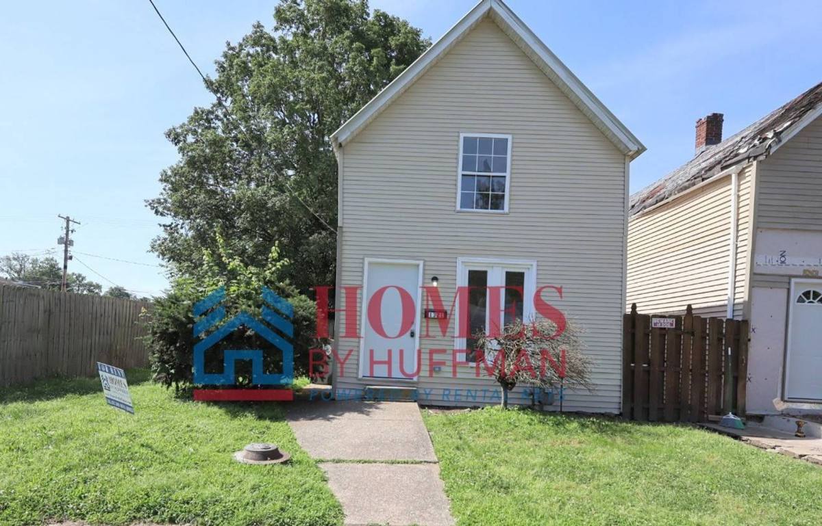 House for rent at 1321 E Indiana St, Evansville, IN 47711