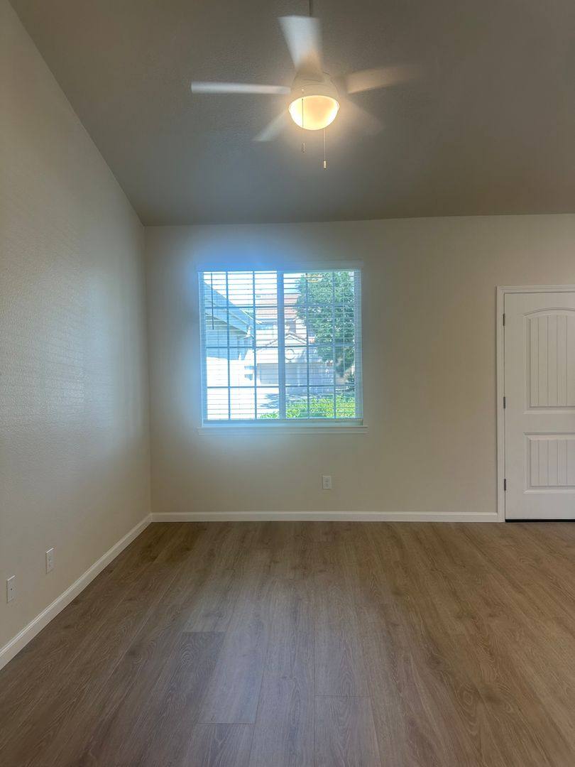 660 Fox Pointe Rd, Vacaville, CA 95687 - House for Rent - Image 2