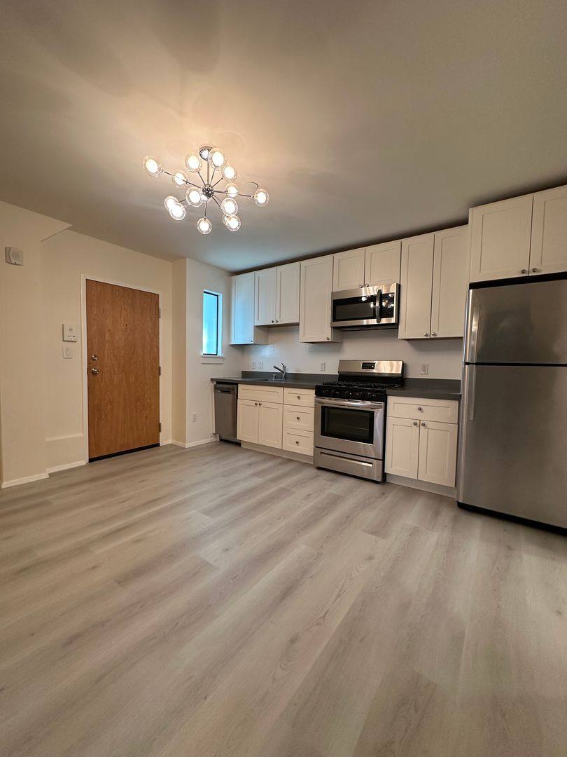 Apartment for rent at 1295 47th Ave, San Francisco, CA 94122