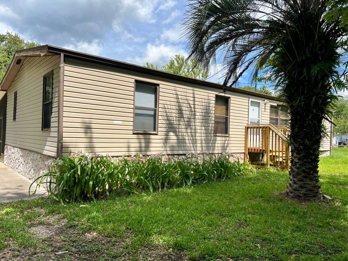Apartment for rent at 14250 Tiki Lane, Jacksonville, FL 32226