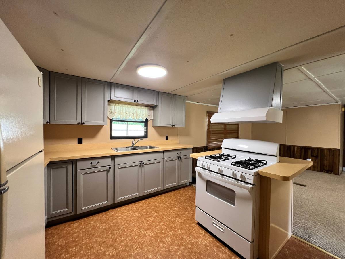 Apartment for rent at 14250 Tiki Lane, Jacksonville, FL 32226