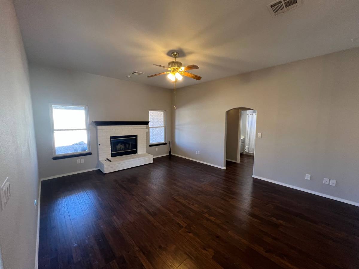 House for rent at 323 Camino Real, Alamogordo, NM 88310