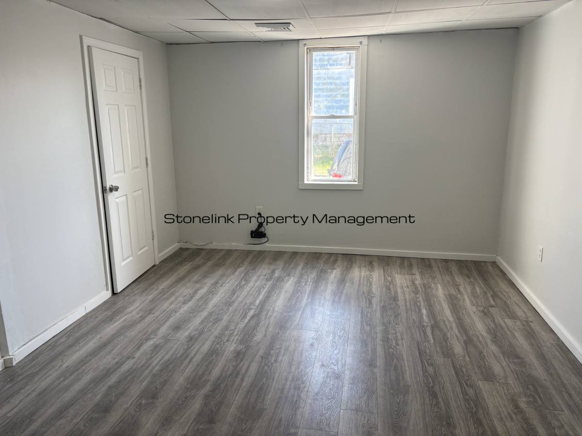 Apartment for rent at 21 Kenyon Ave, Pawtucket, RI 02861