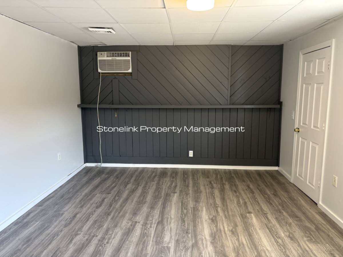 Apartment for rent at 21 Kenyon Ave, Pawtucket, RI 02861