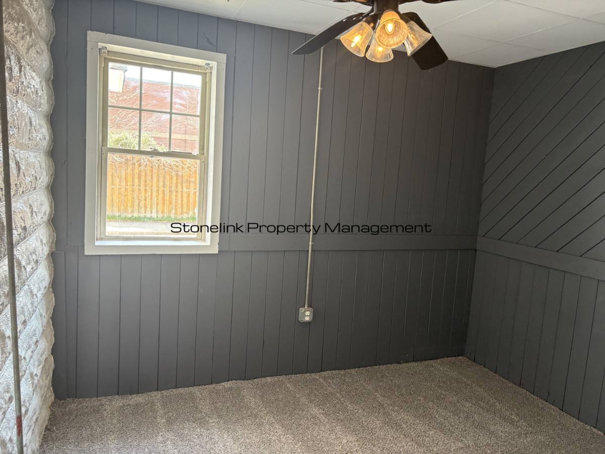 Apartment for rent at 21 Kenyon Ave, Pawtucket, RI 02861