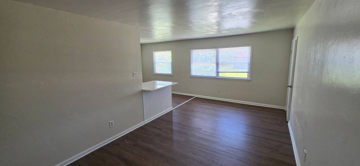 Apartment for rent at 1810 Sparrow Rd, Chesapeake, VA 23320