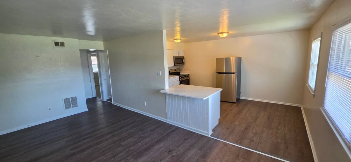 Apartment for rent at 1810 Sparrow Rd, Chesapeake, VA 23320