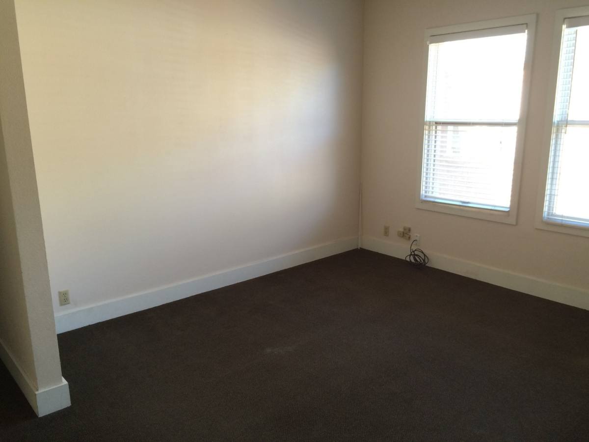 Apartment for rent at 2246 & 2248 NW Glisan St, Portland, OR 97210