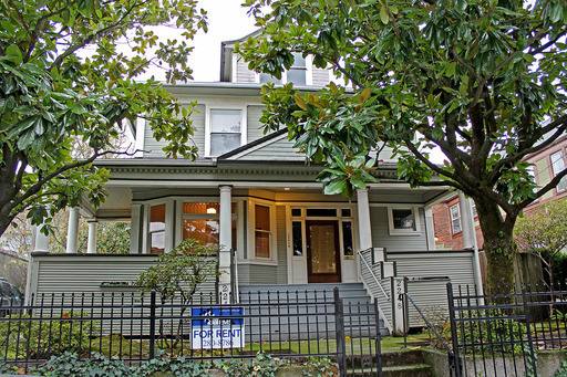 Apartment for rent at 2246 & 2248 NW Glisan St, Portland, OR 97210
