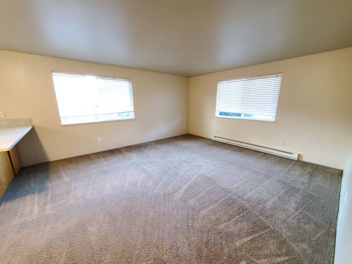 Townhouse for rent at 1405 NW Kings, Corvallis, OR 97330