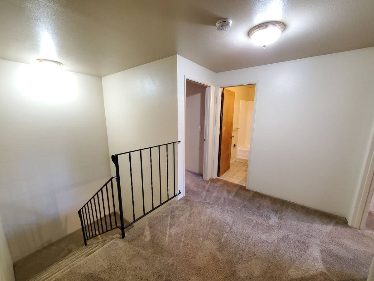 Townhouse for rent at 1405 NW Kings, Corvallis, OR 97330