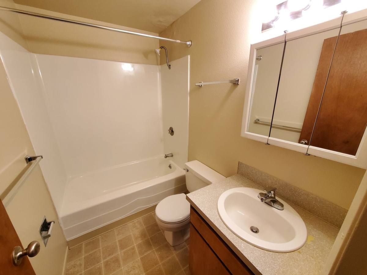 Townhouse for rent at 1405 NW Kings, Corvallis, OR 97330