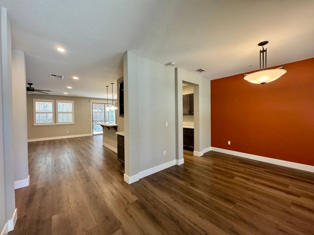 House for rent at 135 Timberwood Dr, Grass Valley, CA 95945