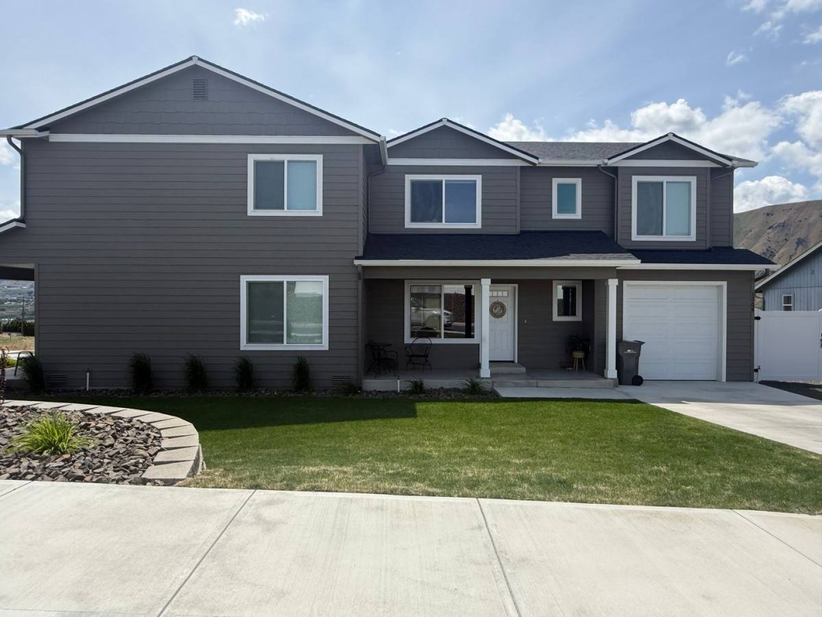 Apartment for rent at 584 Juli 1308 Juno, East Wenatchee, WA 98802