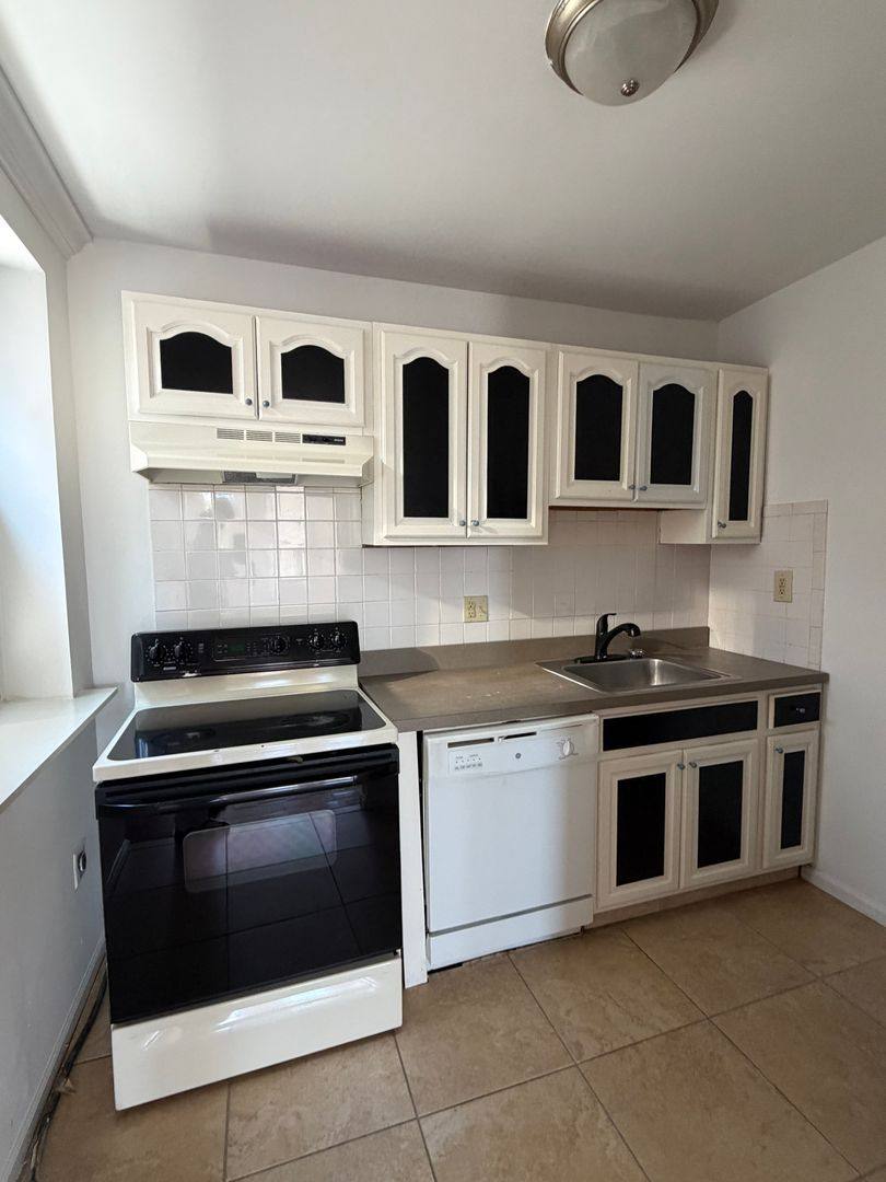 Apartment for rent at 3156 Richmond St, Philadelphia, PA 19134