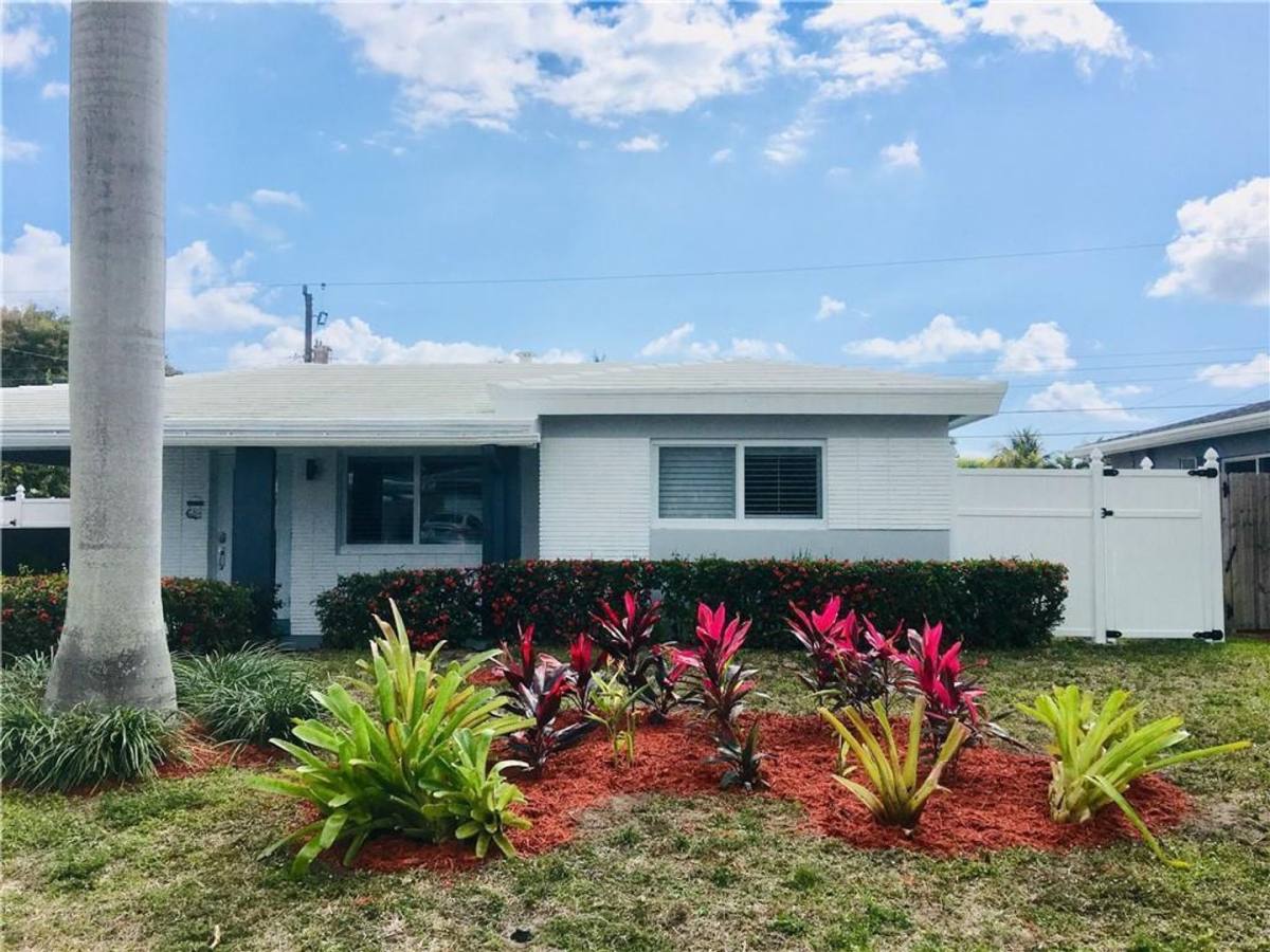 House for rent at 4580 NE 3rd Ave, Fort Lauderdale, FL 33334