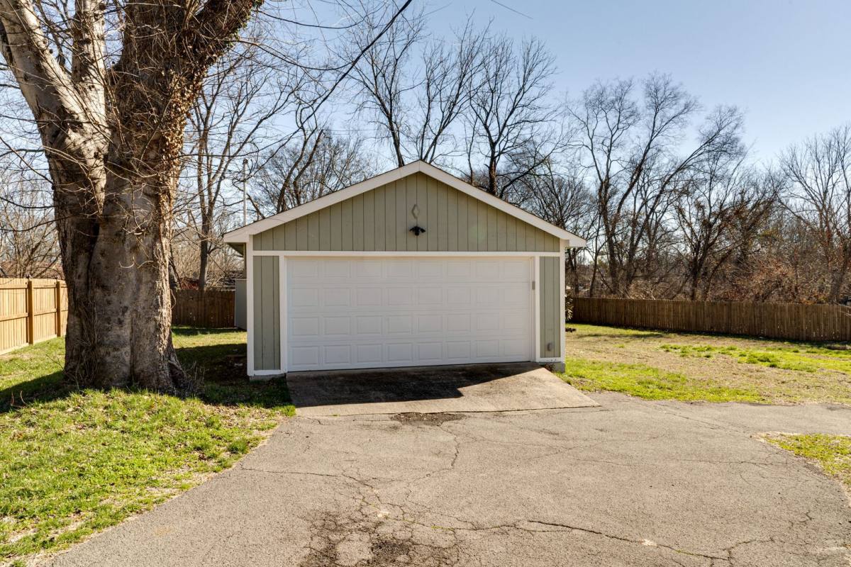 House for rent at 819 E Meade Ave, Madison, TN 37115