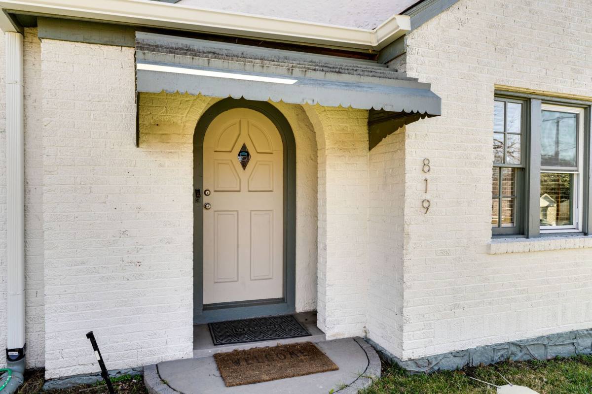 House for rent at 819 E Meade Ave, Madison, TN 37115