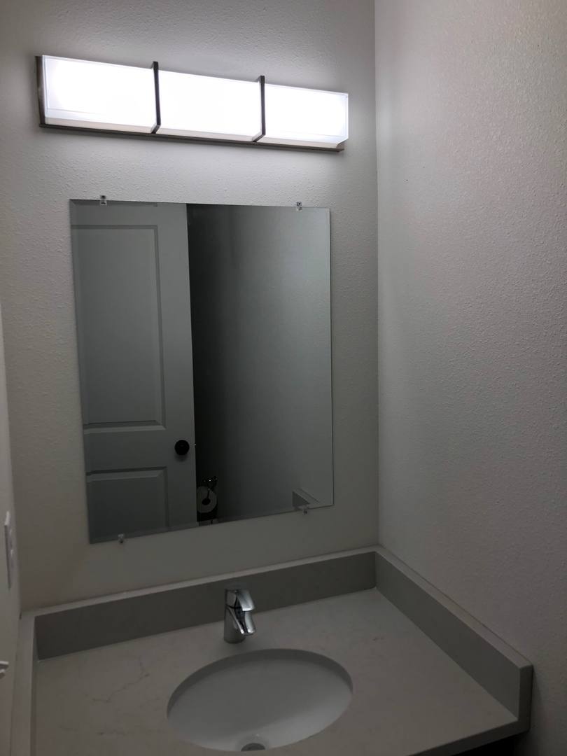 Apartment for rent at 111 W Helena Ave, Ellensburg, WA 98926