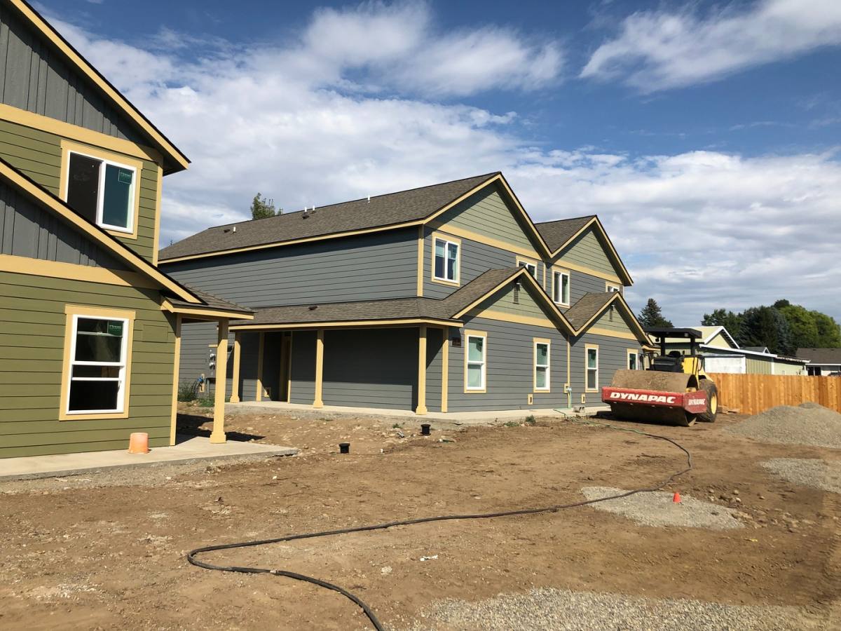 Apartment for rent at 111 W Helena Ave, Ellensburg, WA 98926