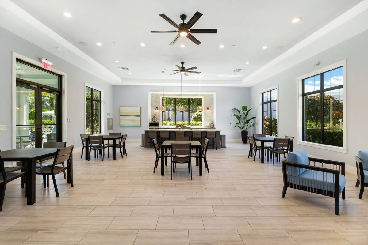House for rent at 2658 Seychelles Circle, Naples, FL 34112