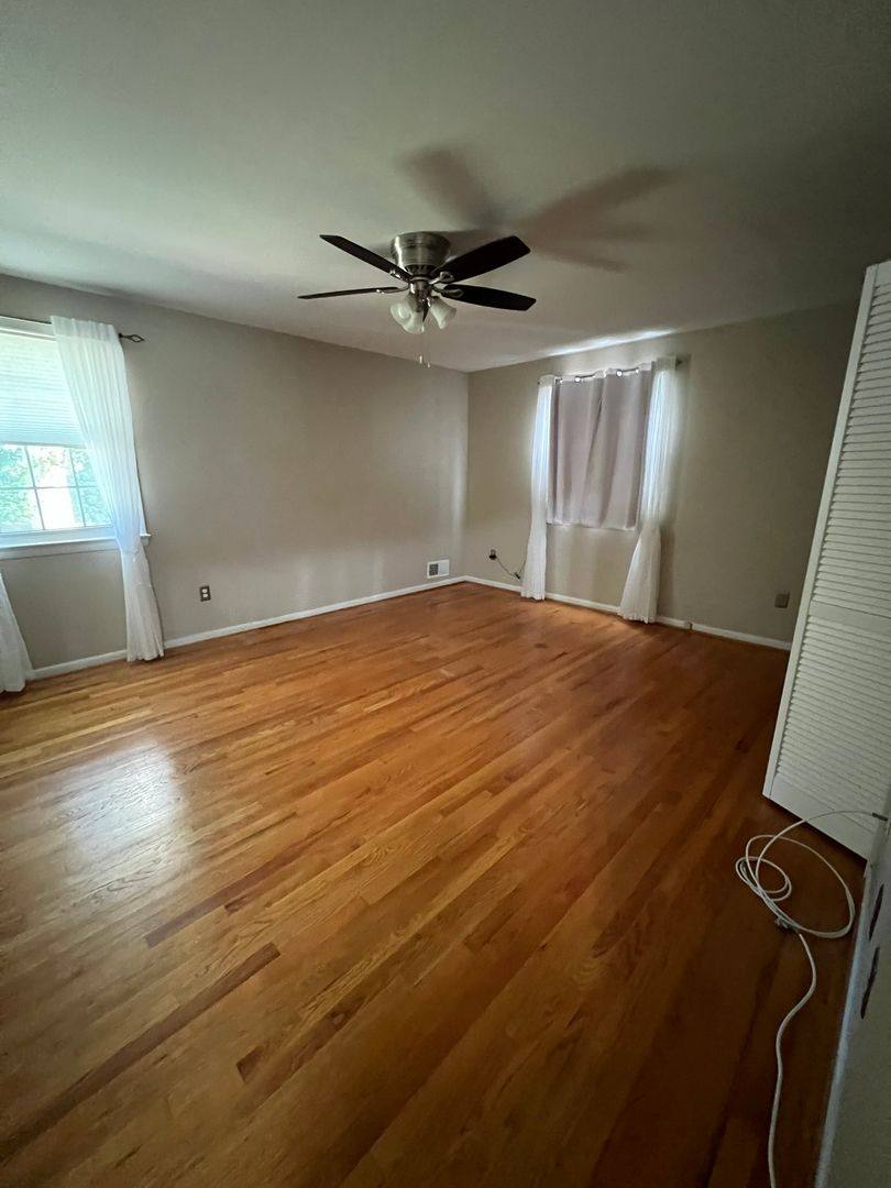 House for rent at 8407 W Blvd Dr, Alexandria, VA 22308