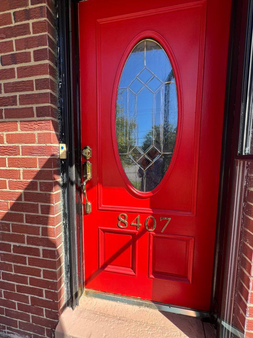 House for rent at 8407 W Blvd Dr, Alexandria, VA 22308