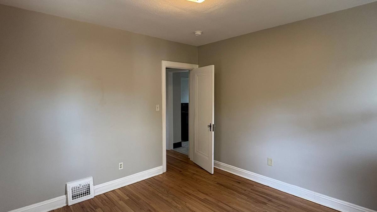 Apartment for rent at 2507 Brookview Blvd, Cleveland, OH 44134