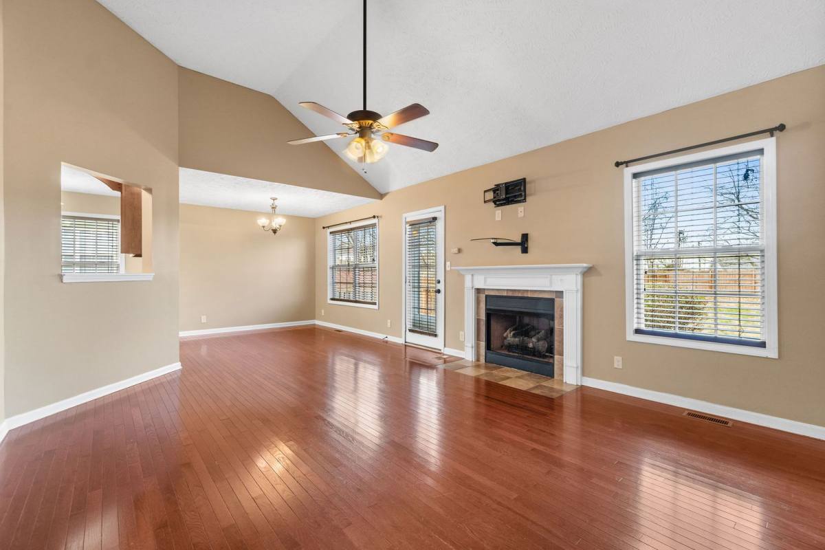 House for rent at 1390 Whitt Lane, Clarksville, TN 37042