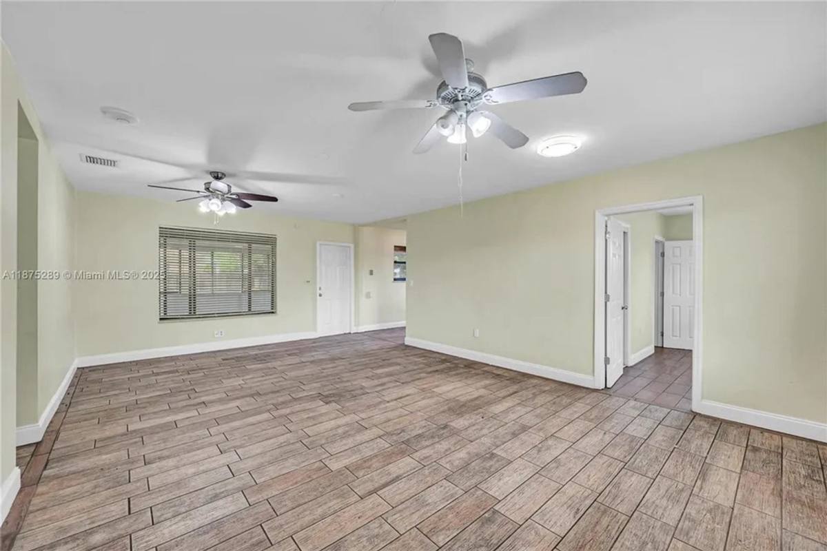 House for rent at 17130 NE 7 Ave, Miami, FL 33162