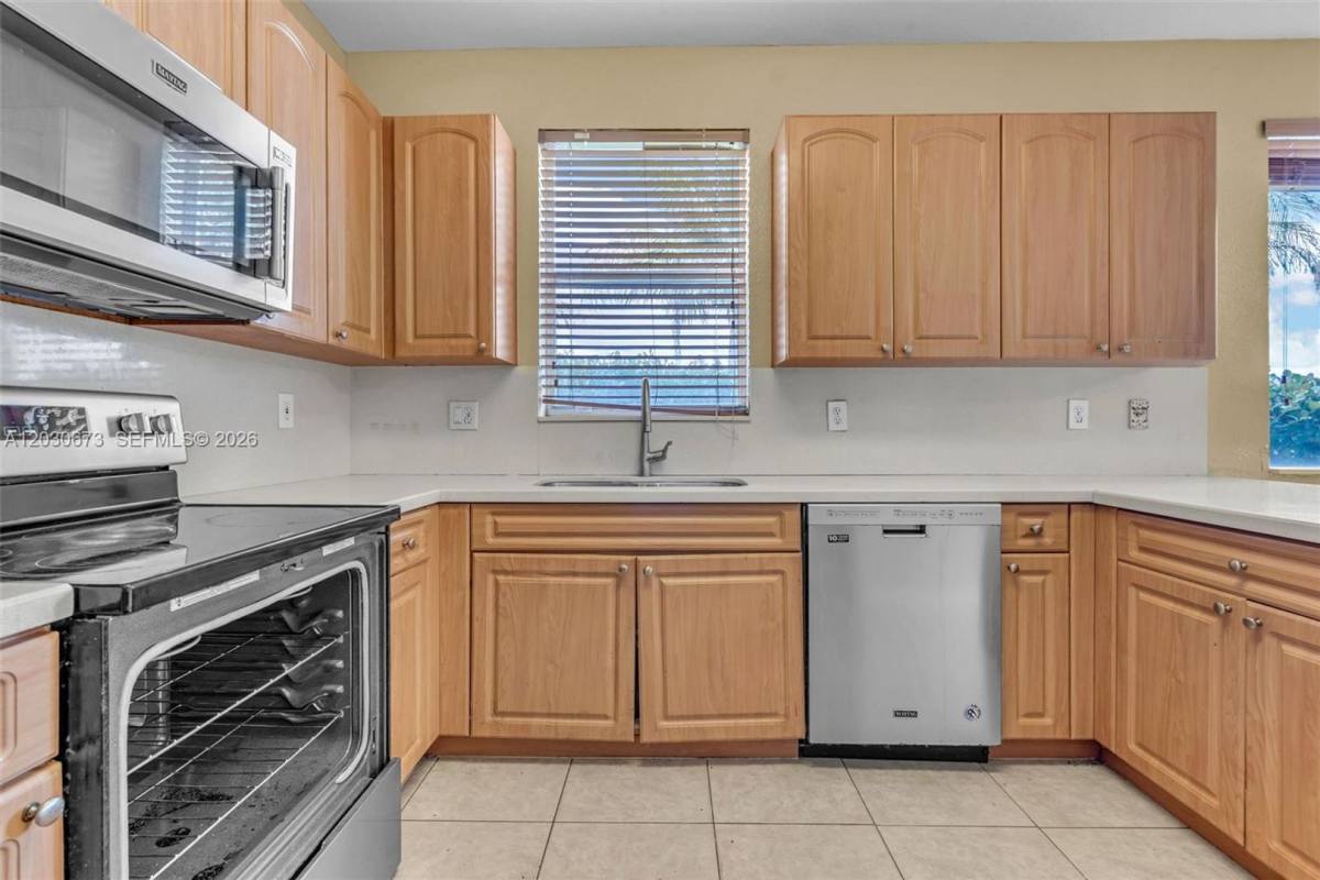 House for rent at 5149 SW 137th Ave, Hollywood, FL 33027