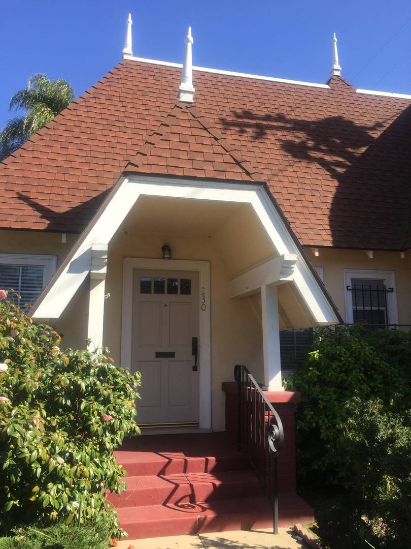 Apartment for rent at 2202-2230 E Lowena Dr, Long Beach, CA 90803
