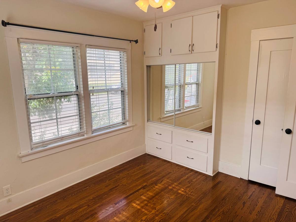 Apartment for rent at 2202-2230 E Lowena Dr, Long Beach, CA 90803