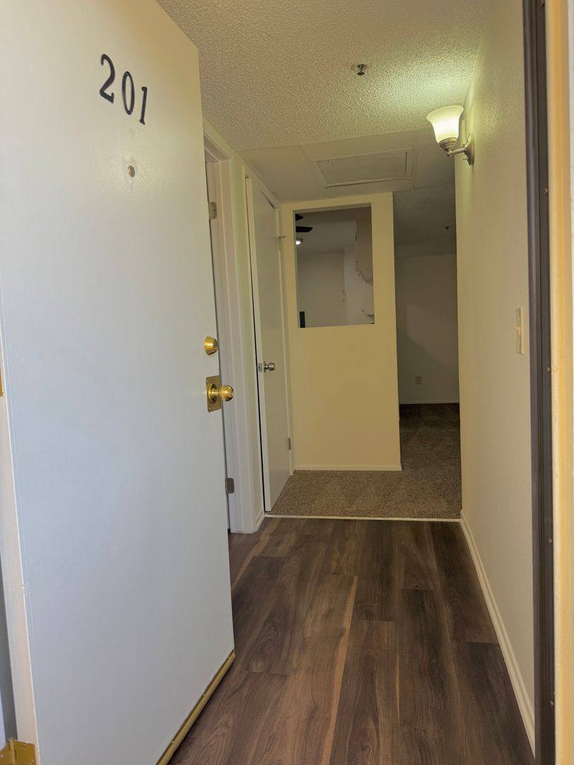 Apartment for rent at 31657 Ridge Route Rd, Castaic, CA 91384
