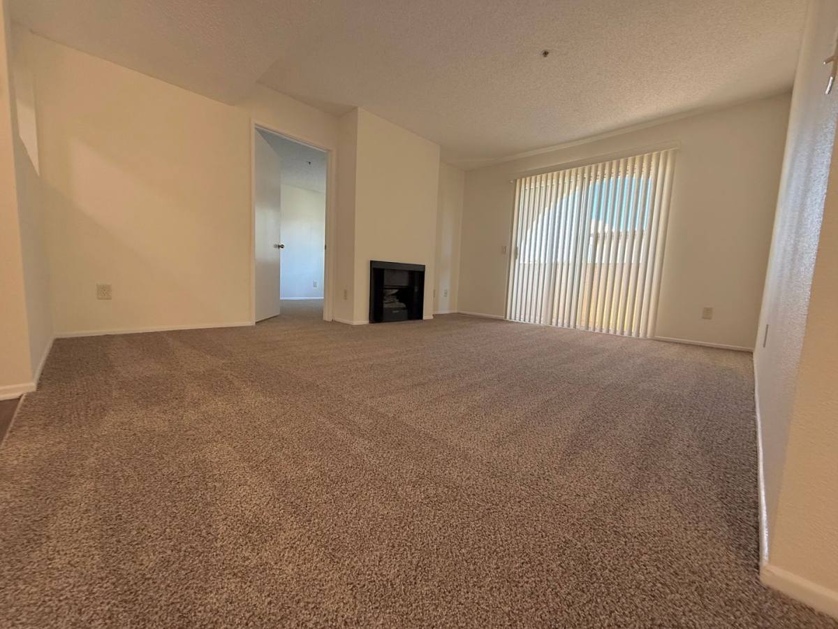 Apartment for rent at 31657 Ridge Route Rd, Castaic, CA 91384