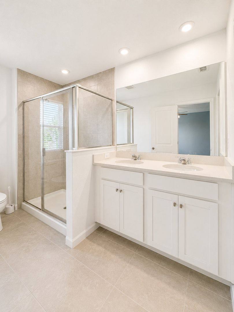 Townhouse for rent at 1043 Spring Palm Loop, Orlando, FL 32828