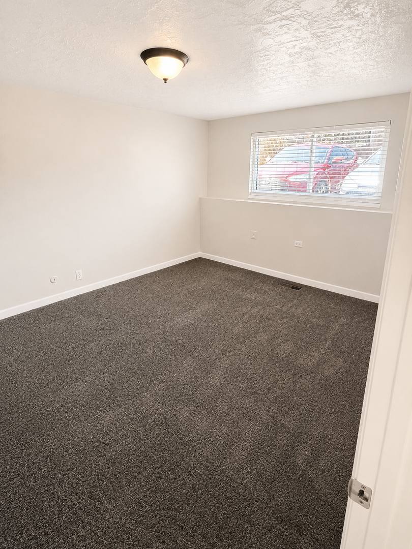 Apartment for rent at 373 W 4900 S, Ogden, UT 84404