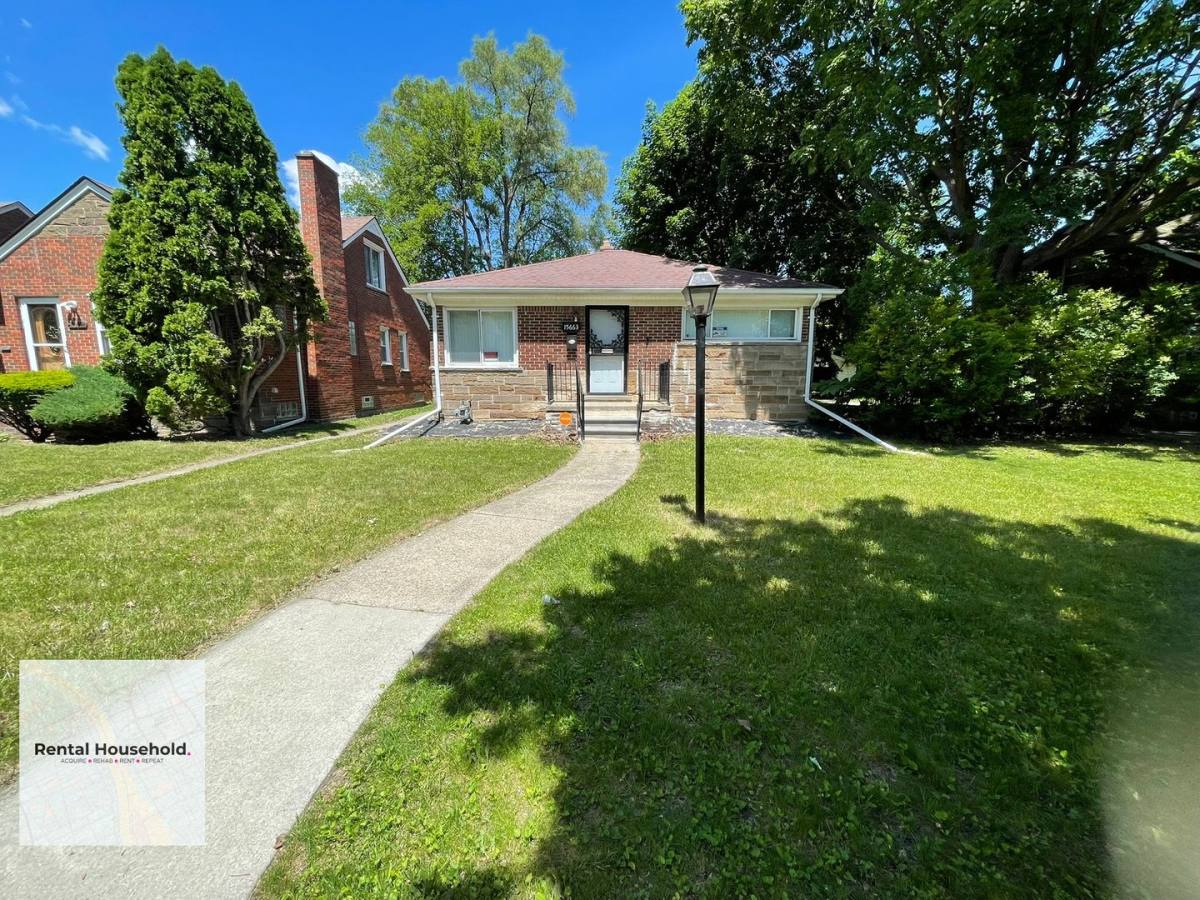 House for rent at 15663 Carlisle St, Detroit, MI 48205