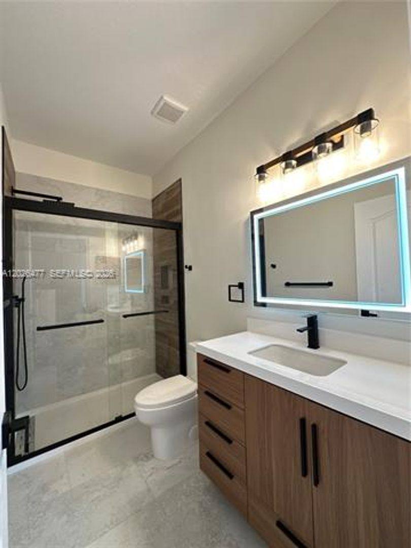 House for rent at 3761 NE 10th St, Homestead, FL 33033