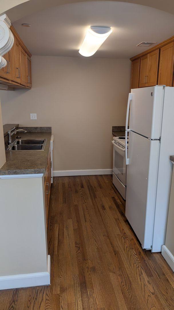 Apartment for rent at 680 Delaware, Detroit, MI 48202