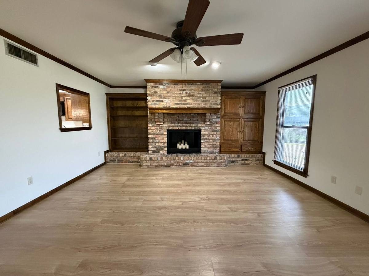 Townhouse for rent at 204 Dublin Circle, Lafayette, LA 70506