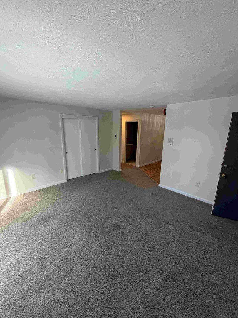 Apartment for rent at 1671 Main St, Leicester, MA 01524