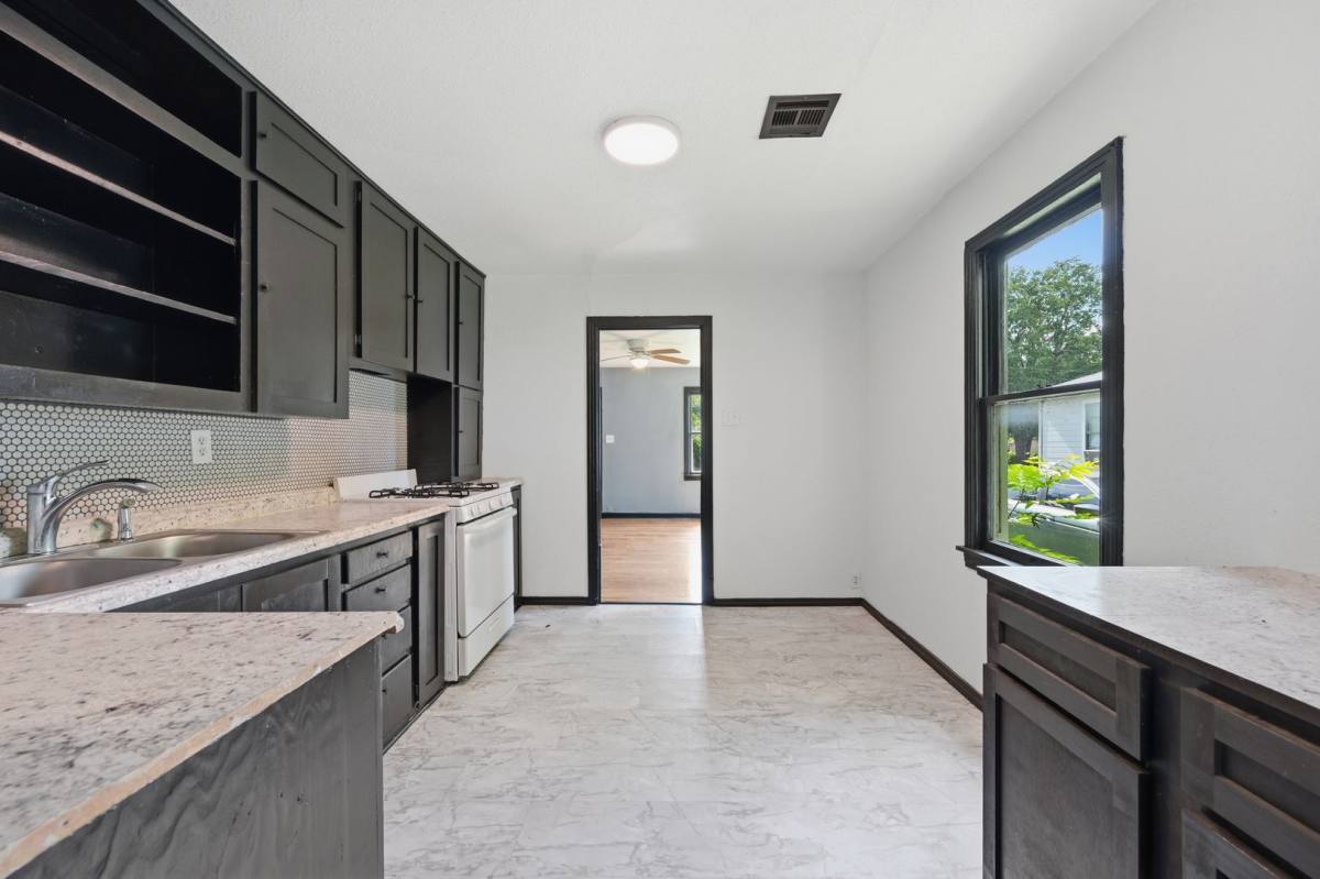 House for rent at 808 H NW, Ardmore, OK 73401