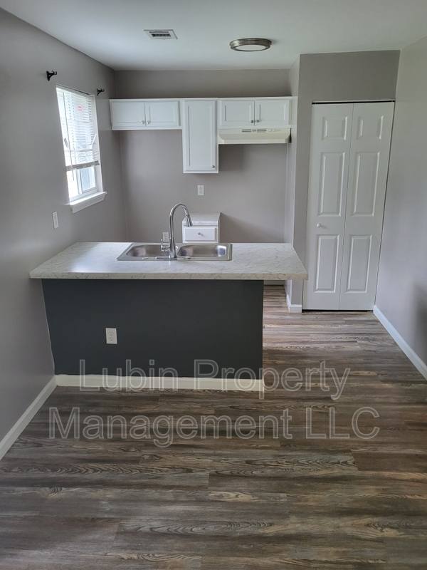 Apartment for rent at 217 Ingle Ave #B, Memphis, TN 38109