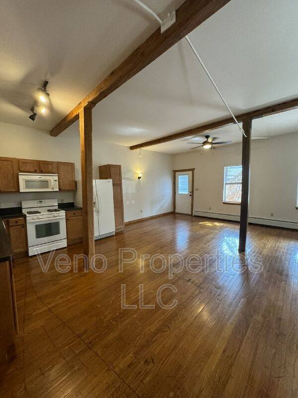 Apartment for rent at 1 S Park St #1A, Cambridge, NY 12816
