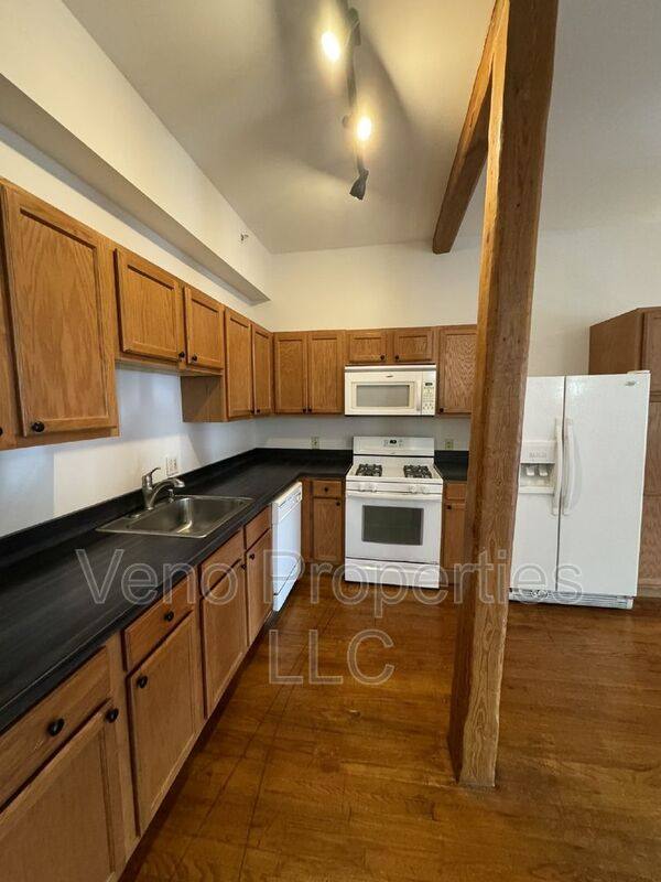 Apartment for rent at 1 S Park St #1A, Cambridge, NY 12816
