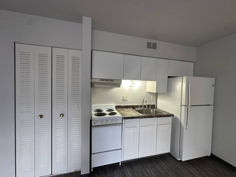 Apartment for rent at 1460 Meadowview Dr #4, Marion, IA 52302