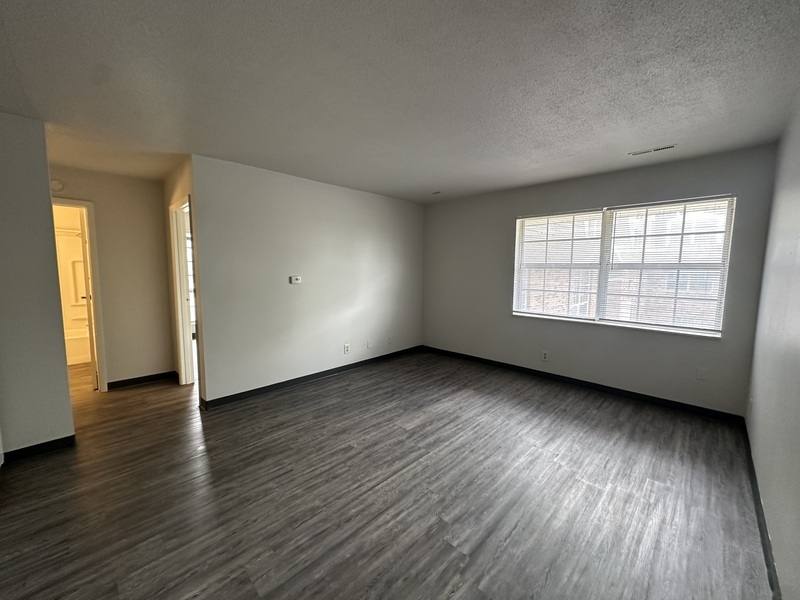 Apartment for rent at 1460 Meadowview Dr #4, Marion, IA 52302