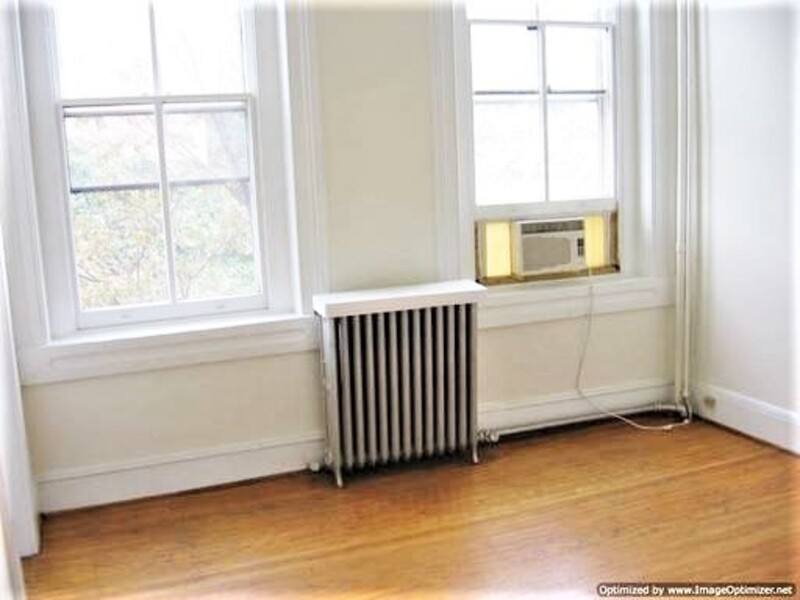 Apartment for rent at 213 W Lanvale St #2F, Baltimore, MD 21217