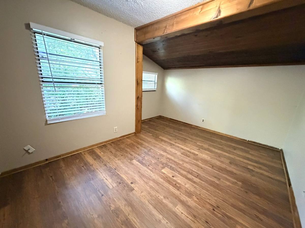 Apartment for rent at 2611 Green St, Jacksonville, FL 32204